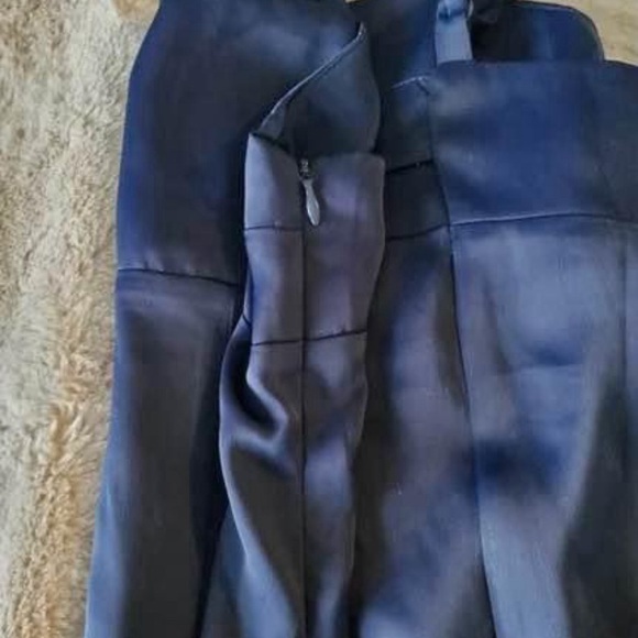 UO Wesley Satin Slip Dress - Picture 4 of 7